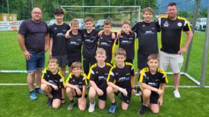 U11 dankt Fa. MAYR-BAU