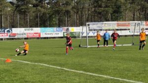 U10 unterliegt bei Torfestival